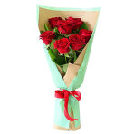 № 195 Букет из 7 красных роз в красивой упаковке. 
