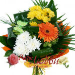 №156 Букет из рыжой герберы белой и желтой хризантемы.