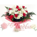 №80. Букет из красных роз 9 шт. и белых хризантем 6 шт.